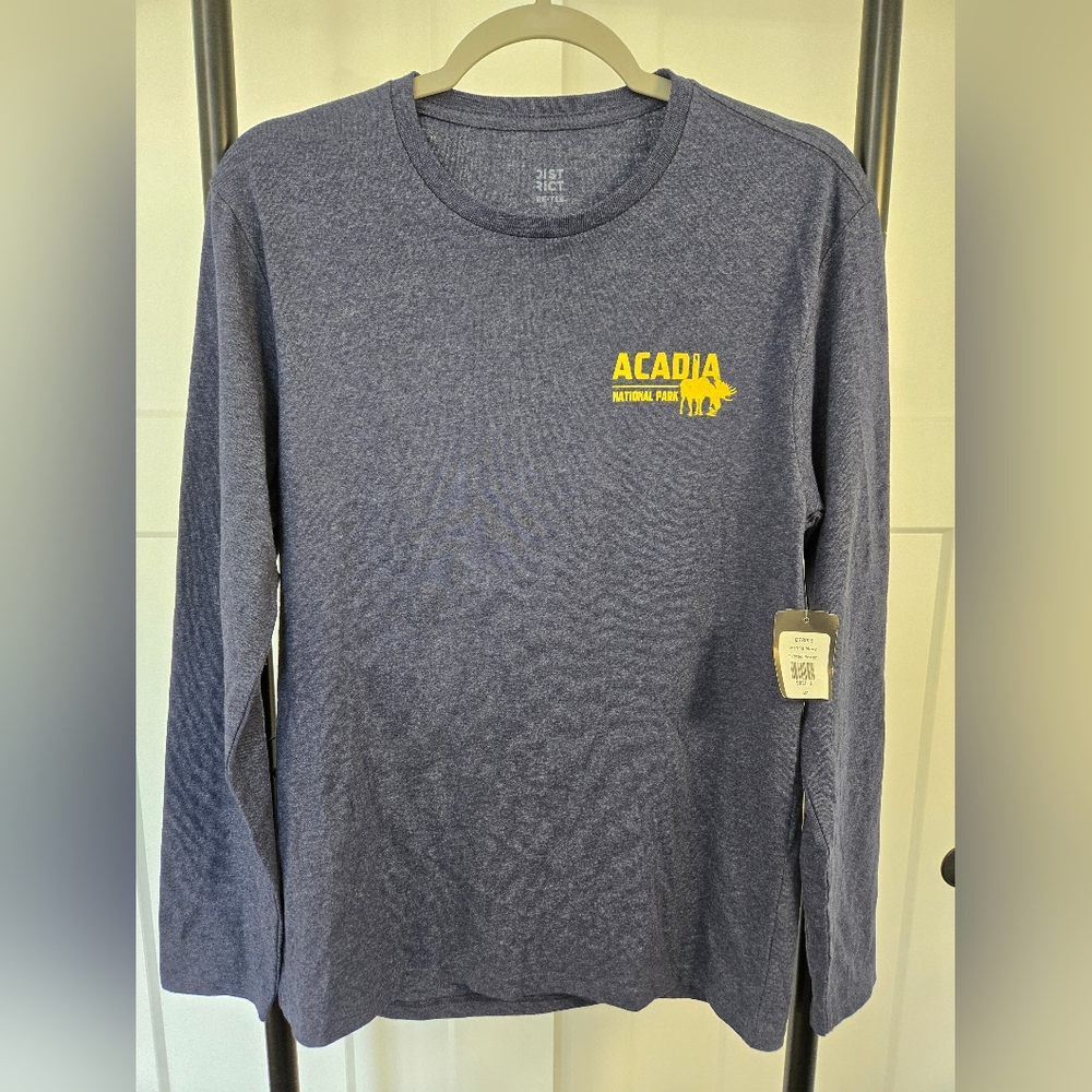 NEW. District Re Tee Acadia National Park Size SMALL unisex Long Sleeve Tee Blue